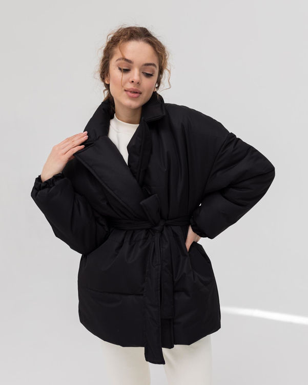  Зображення Куртка зимова жіноча на запах чорного кольору 