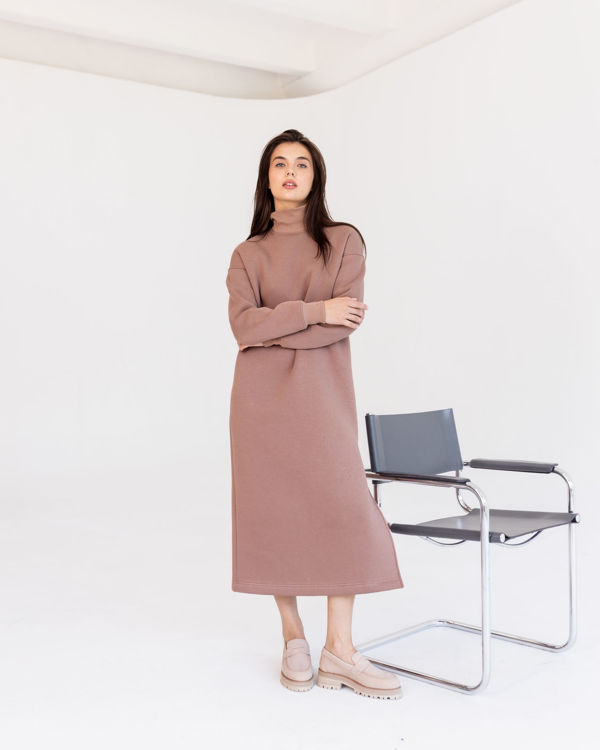  Зображення Сукня довжини міді на флісі з бічними розмірами 