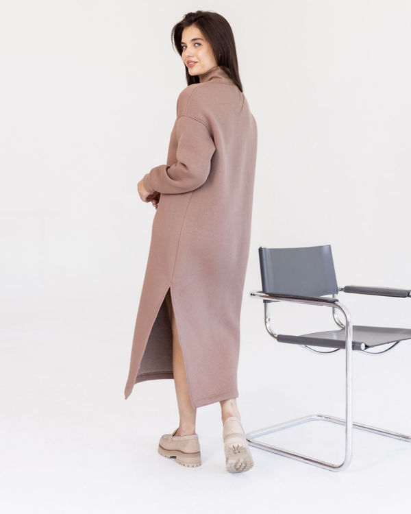  Зображення Сукня довжини міді на флісі з бічними розмірами 