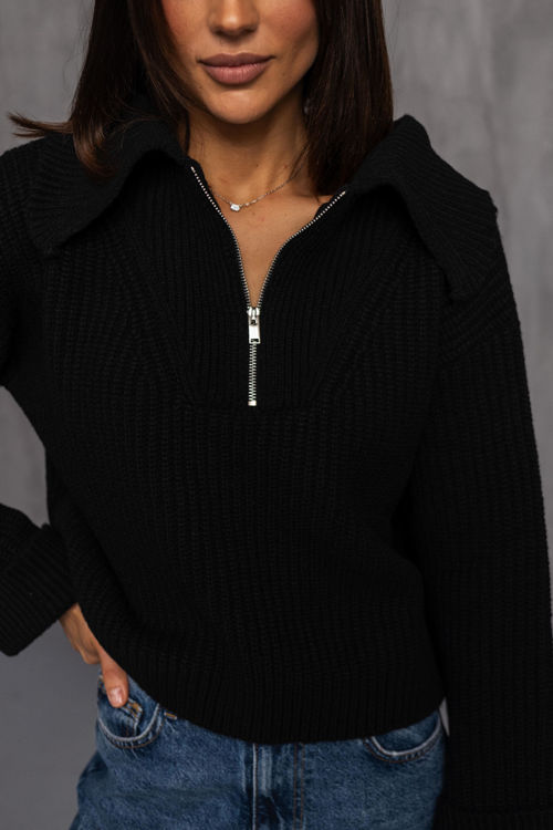  Зображення Вкорочений в'язаний джемпер чорний 