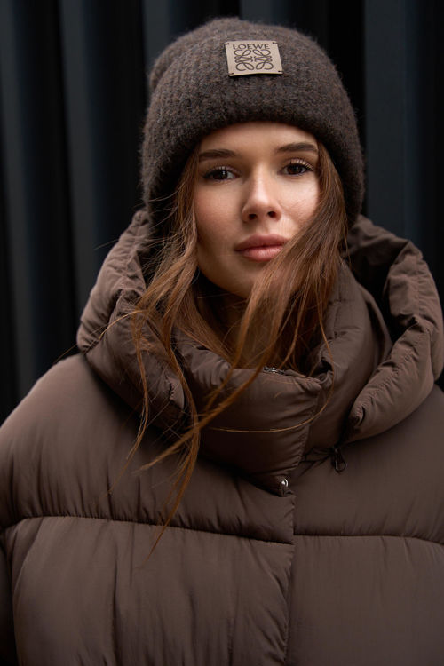  Зображення Куртка - пуфер шоколадного кольору 