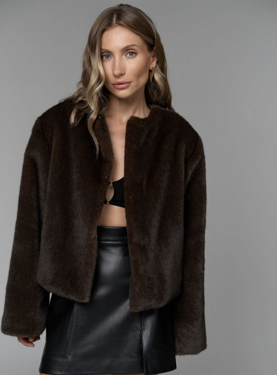  Зображення Шубка вкорочена з еко хутра норки 