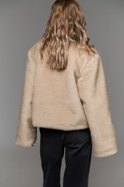  Зображення Шубка вкорочена з еко хутра норки 