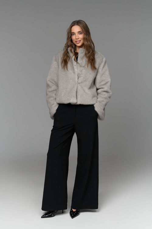  Зображення Шубка вкорочена з еко хутра норки 