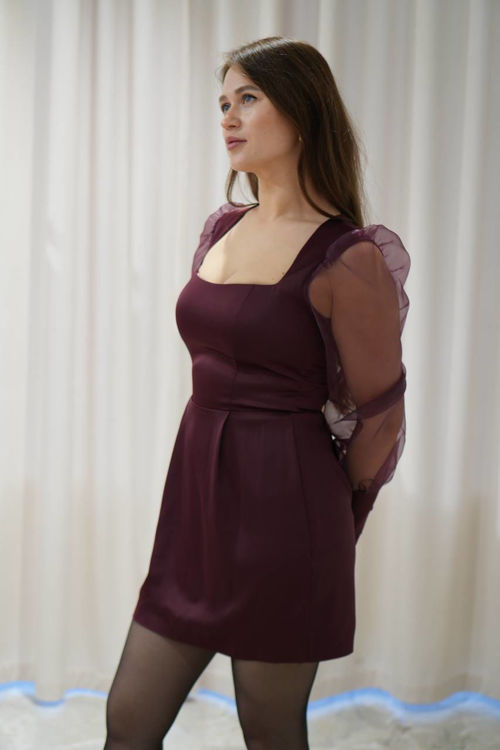  Зображення Сукня атласна з обʼємними рукави з органзи 