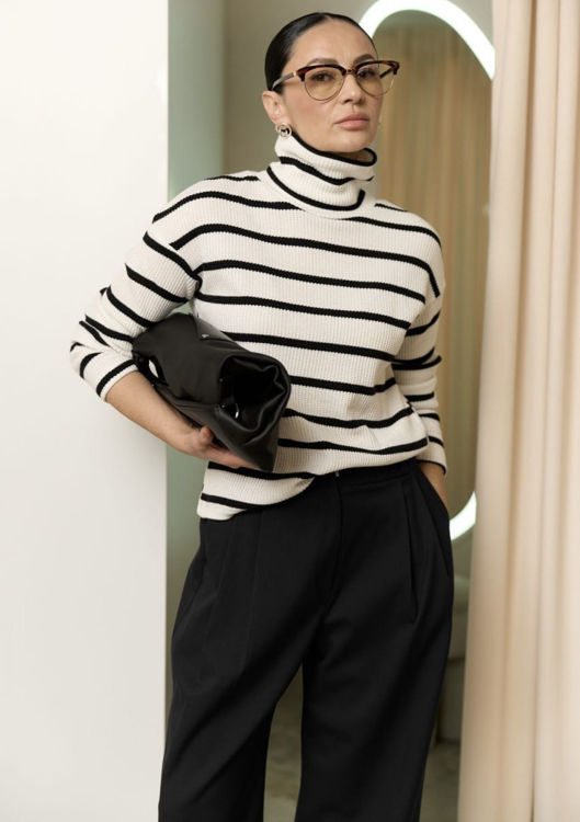  Зображення Жіноча кофта в смужку 