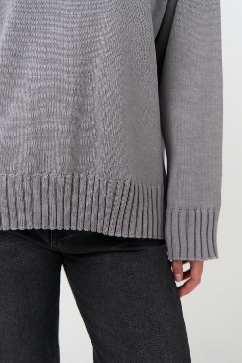  Зображення Светр вʼязаний вільного крою 