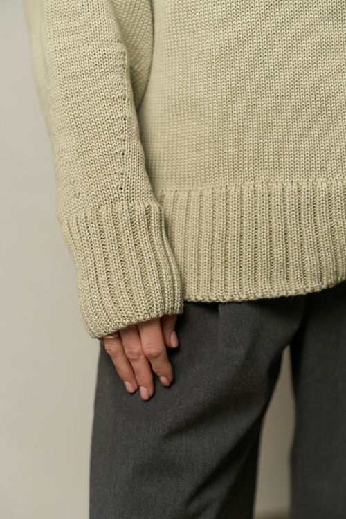  Зображення Светр вʼязаний вільного крою 