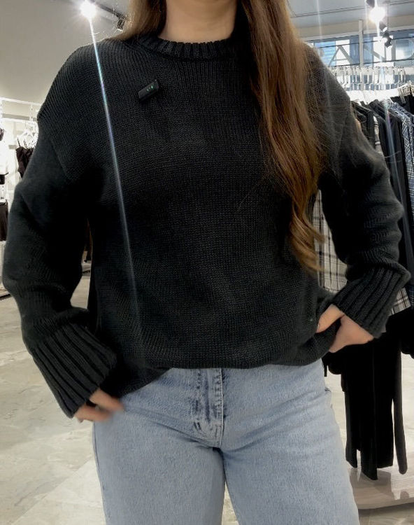  Зображення Светр вʼязаний вільного крою 