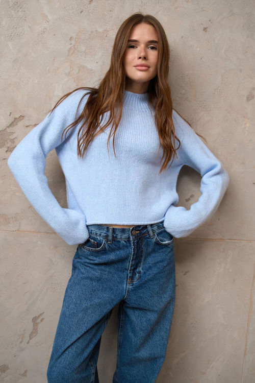  Зображення Вкорочений светр із рукавами регланами 