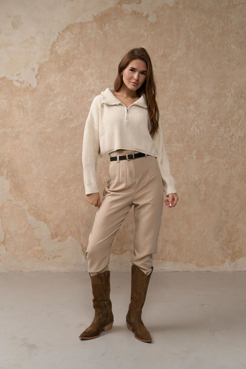  Зображення Короткий вʼязаний светр з коміром на блискавці 