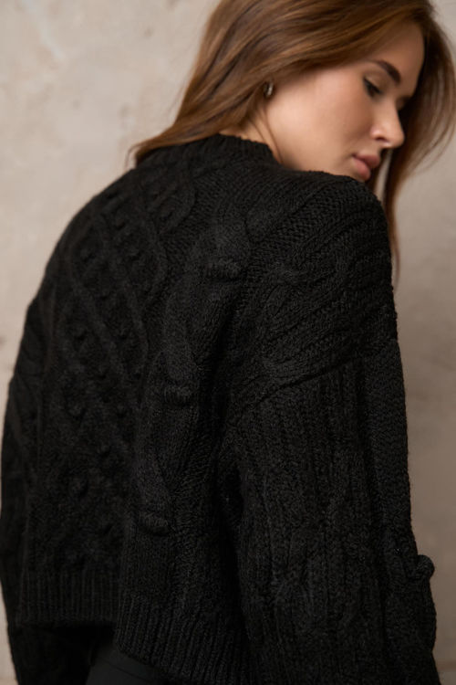  Зображення Вʼязаний вкорочений светр з плетінням 