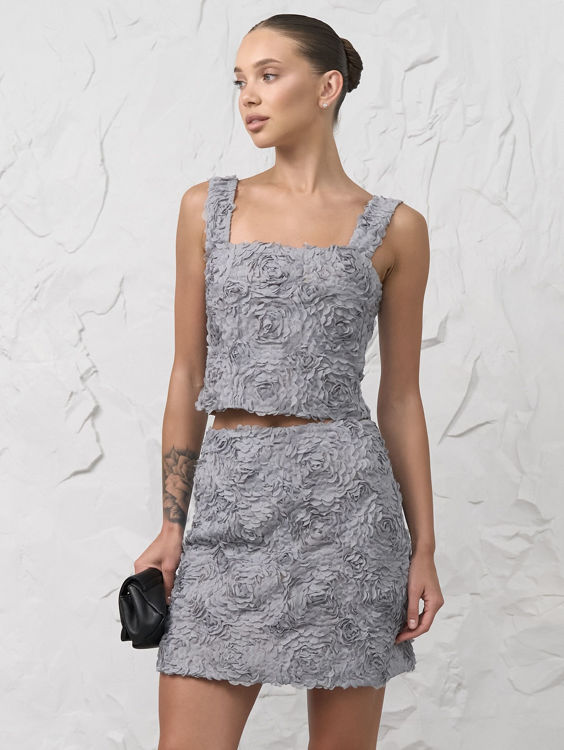  Зображення Костюм топ та спідниця з квітковою вишивкою 