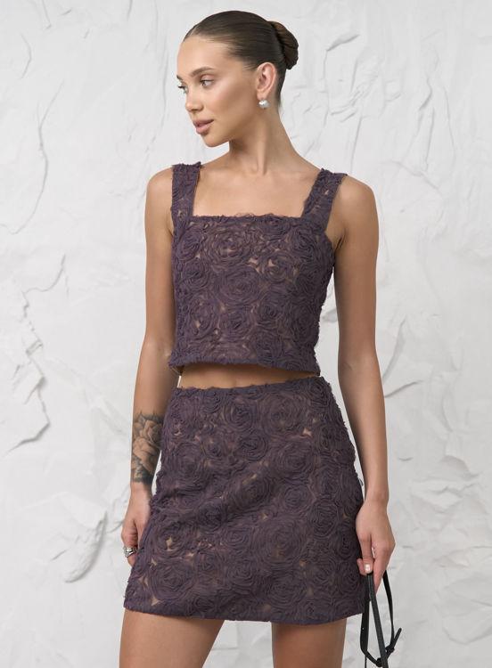  Зображення Костюм топ та спідниця з квітковою вишивкою 